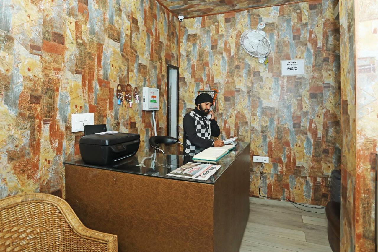 Hotel Saptrishi Ришикеш Экстерьер фото